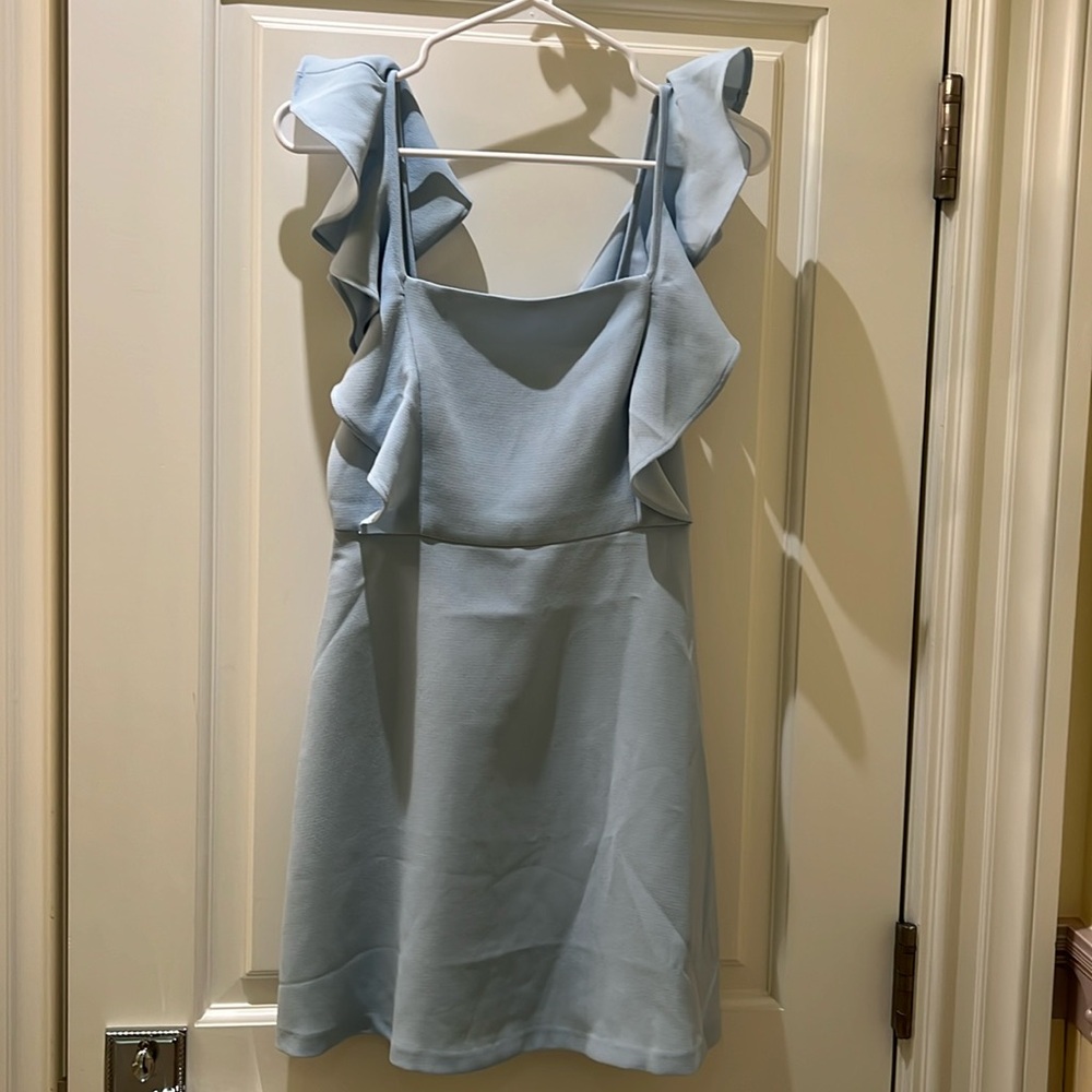 BCBGeneration dress , light blue ruffle sleeve party dress in size 2 .